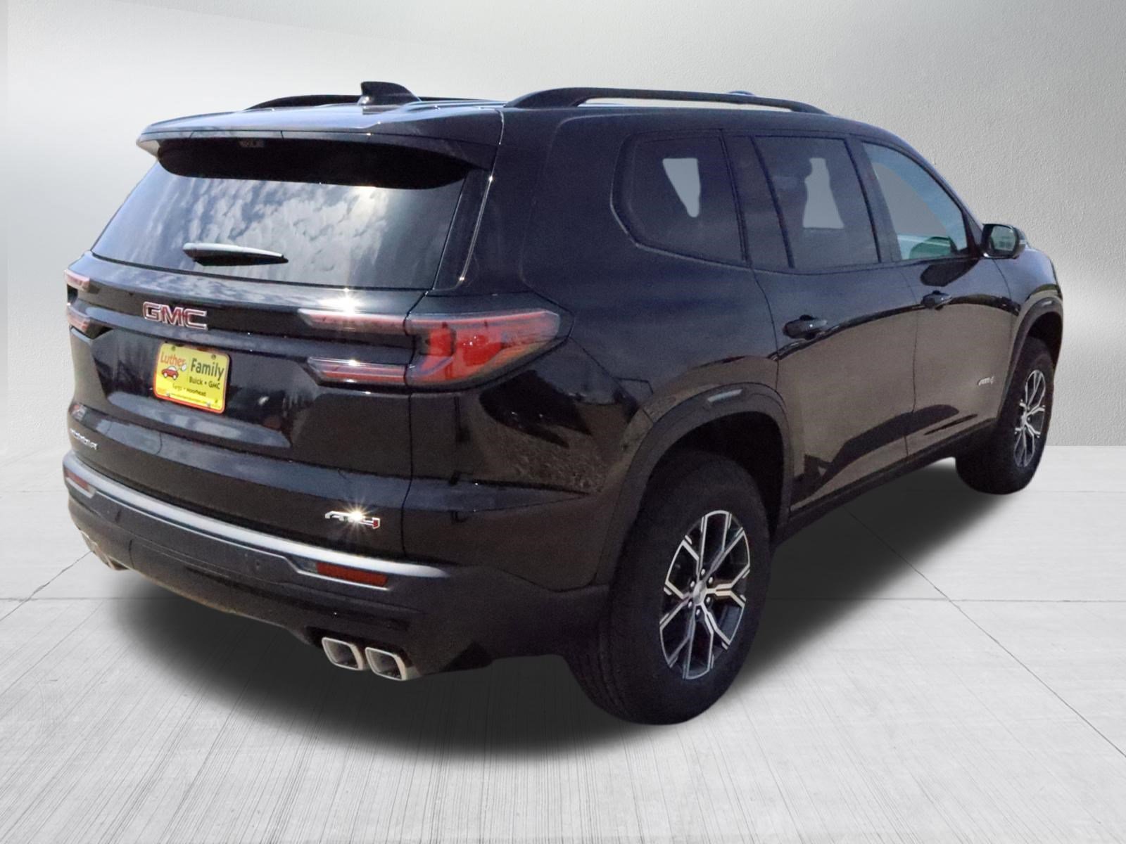 2026 GMC Acadia AT4 - Photo 7
