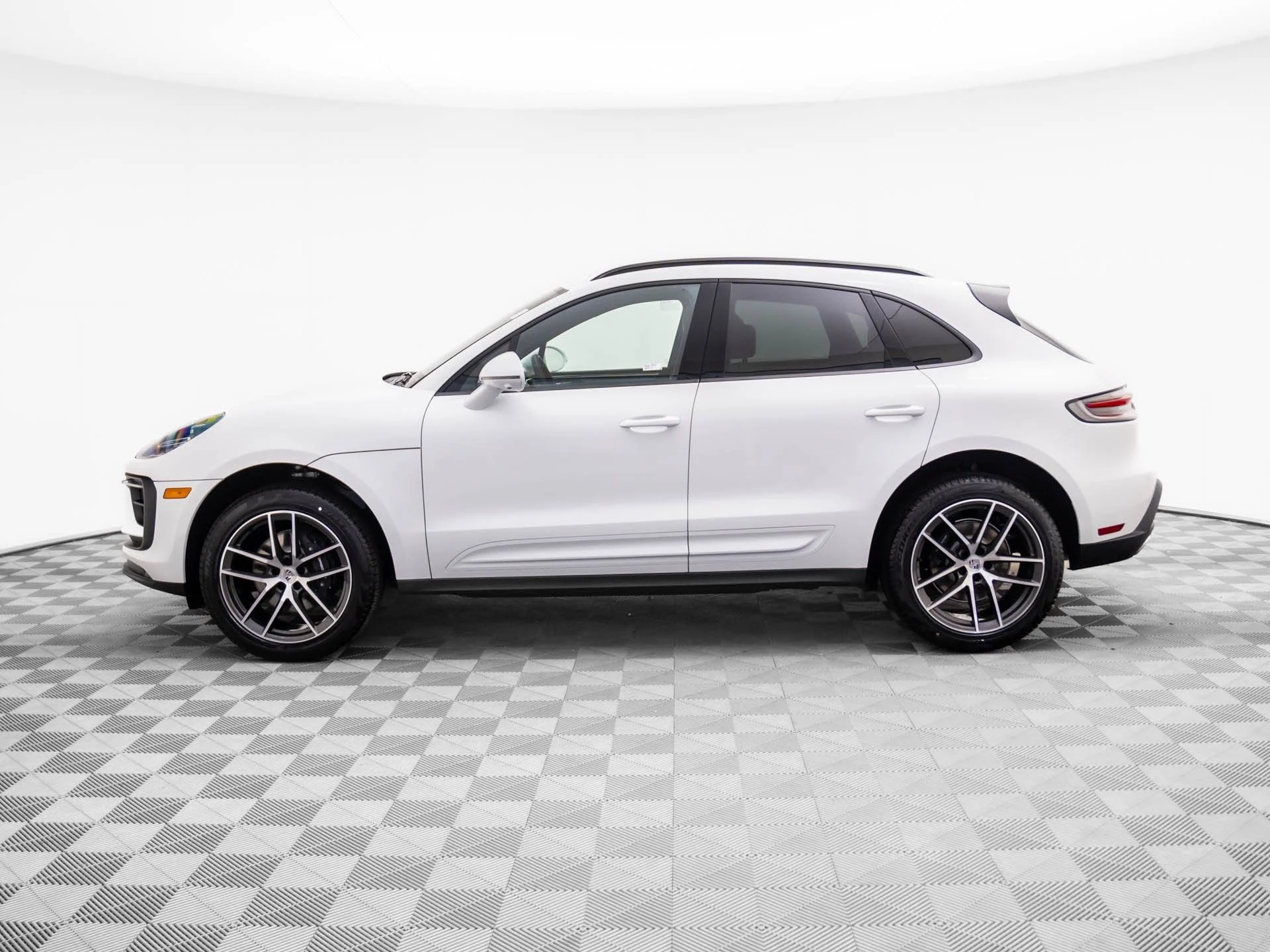Used 2026 White Porsche  image 2