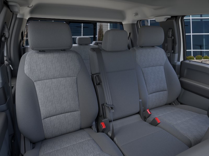 New 2026 Oxford White Ford F-550® XL image 10