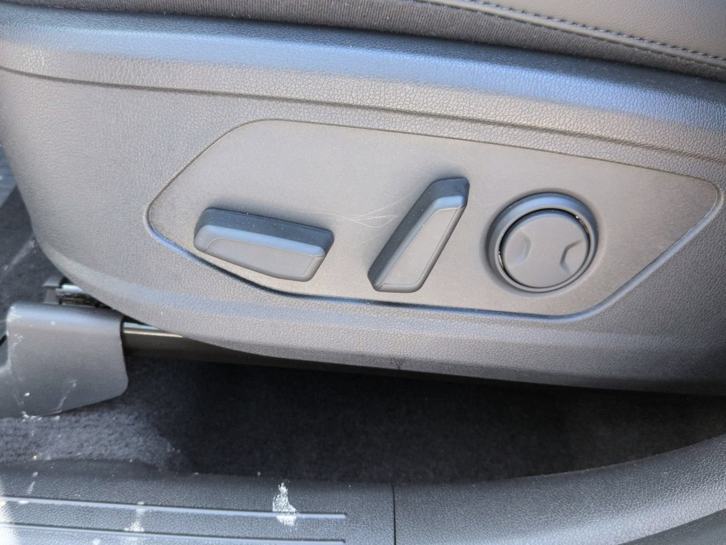 New 2026 Glacial White Pearl Kia S image 11
