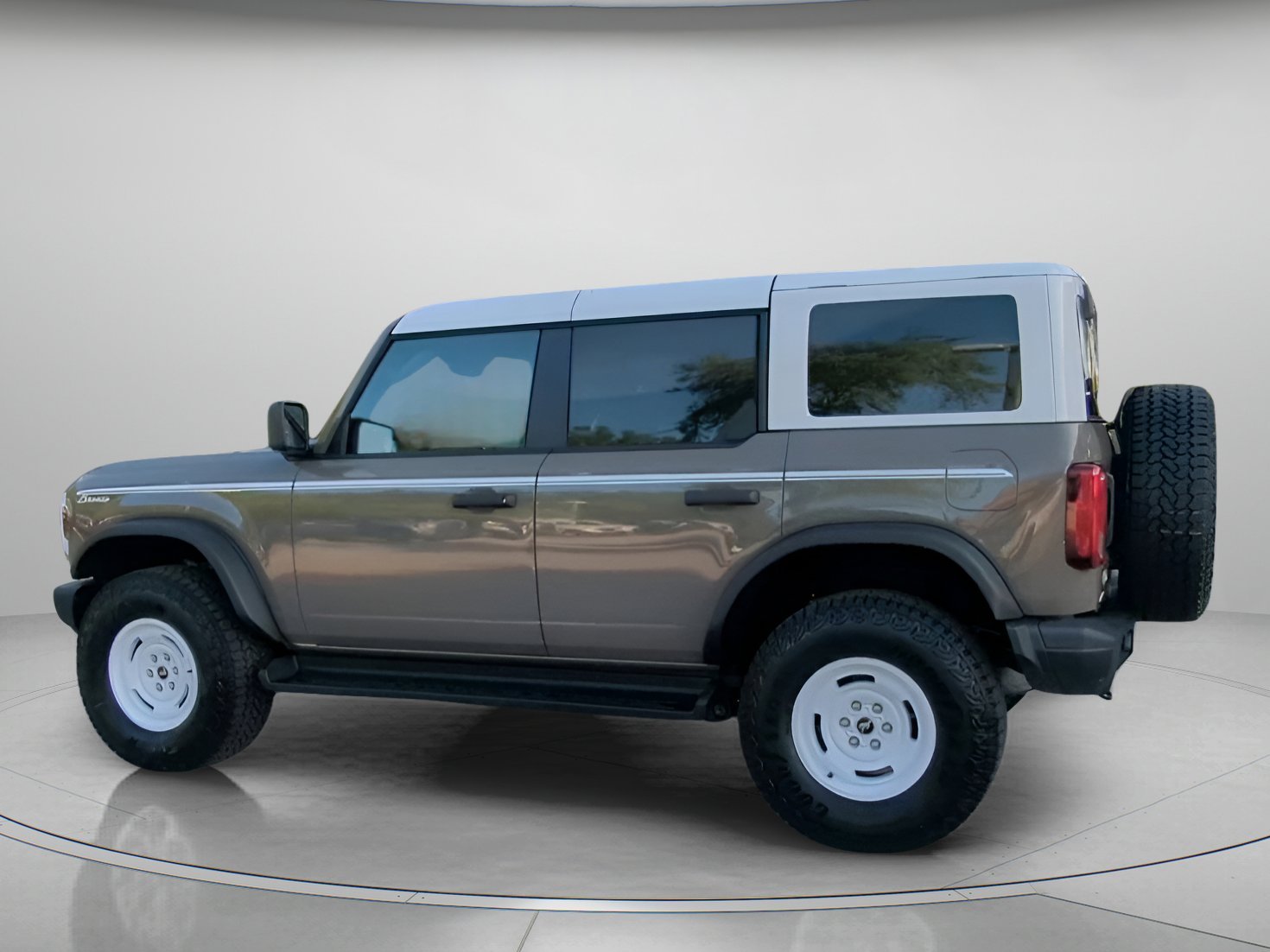 New 2026 Marsh Gray Ford Heritage Edition image 15