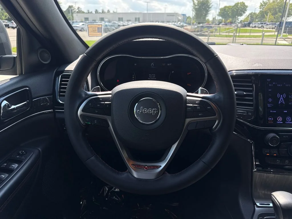 Used 2021 Slate Blue Jeep Trailhawk image 19