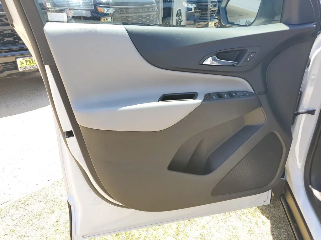 Used 2023 Summit White Chevrolet LS image 19