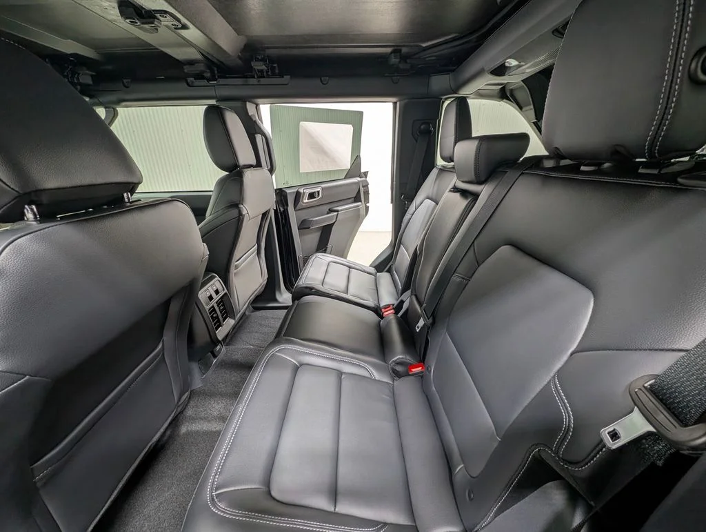 New 2026 Shadow Black Ford Outer Banks® image 15