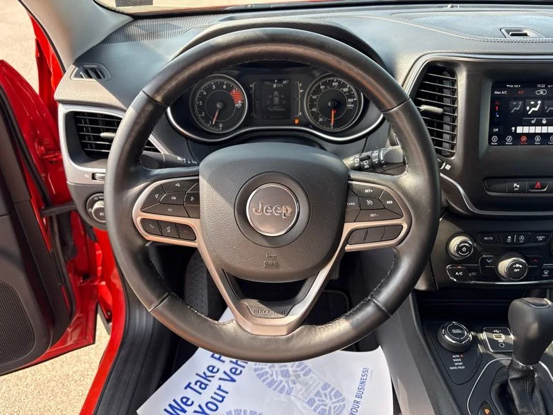 Used 2021 Orange Jeep Latitude Lux image 22