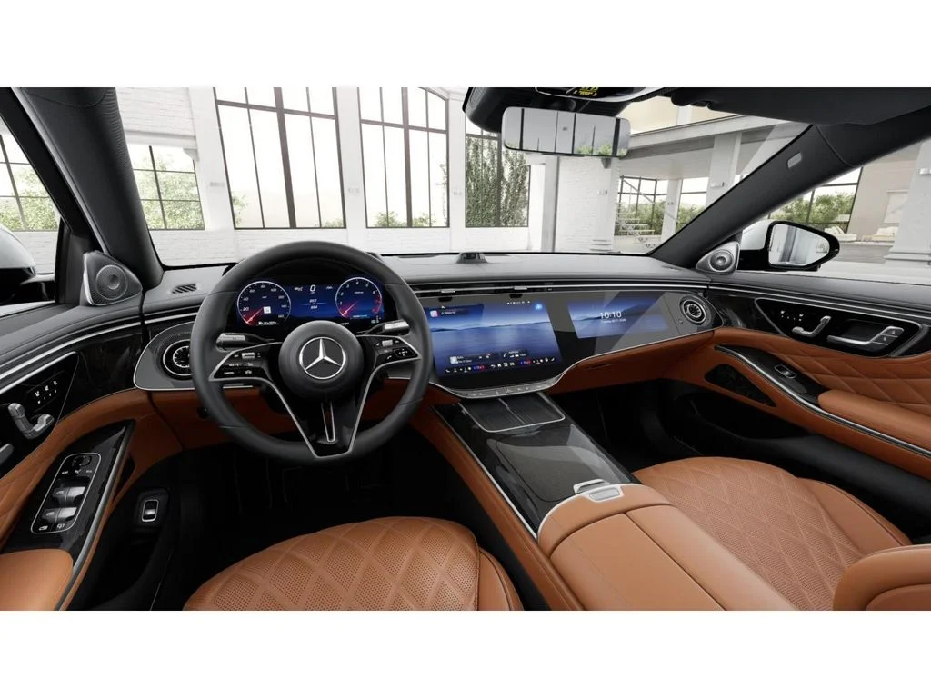 New 2027 White Mercedes-Benz S 580 image 3