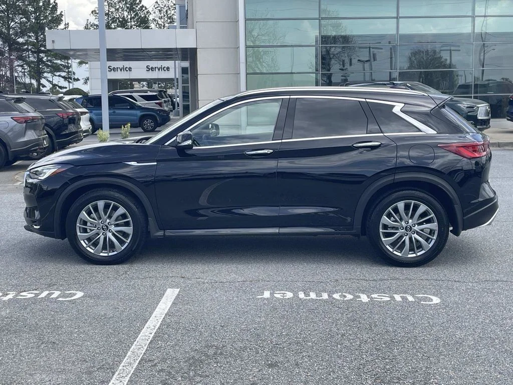 Certified Used 2025 Black INFINITI LUXE image 2