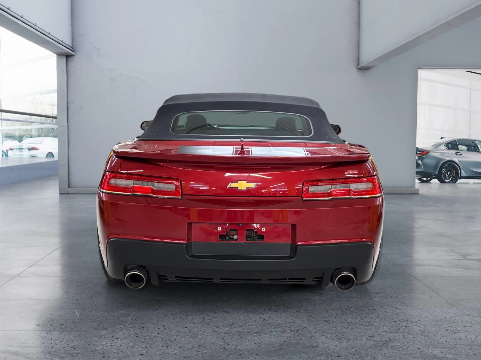 Used 2015 Red Chevrolet SS image 4