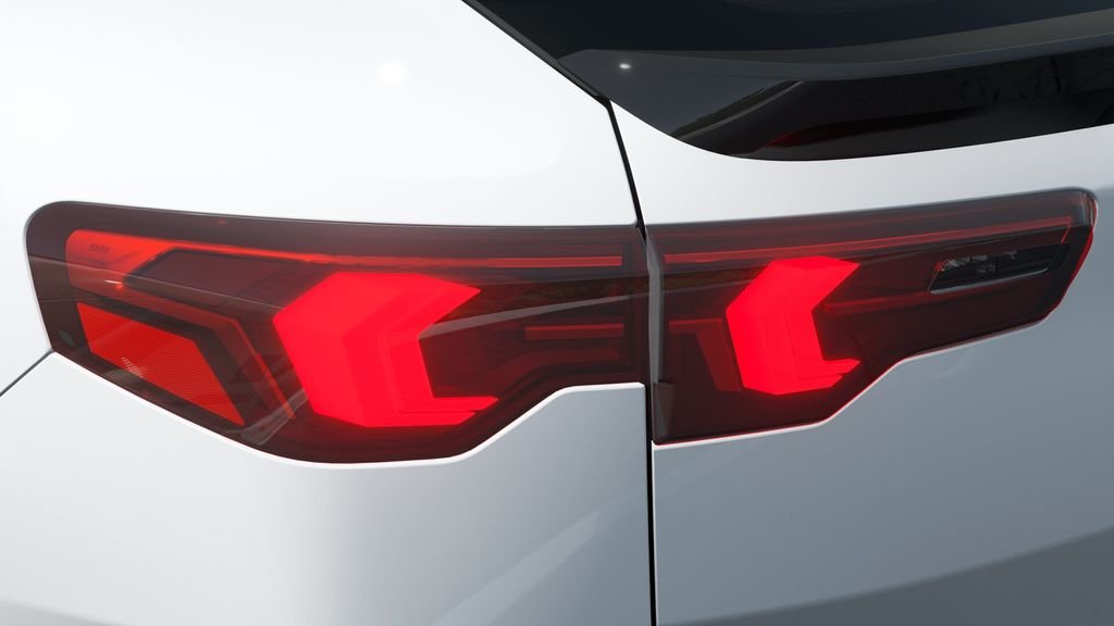 New 2026 Alpine White BMW xDrive28i image 33