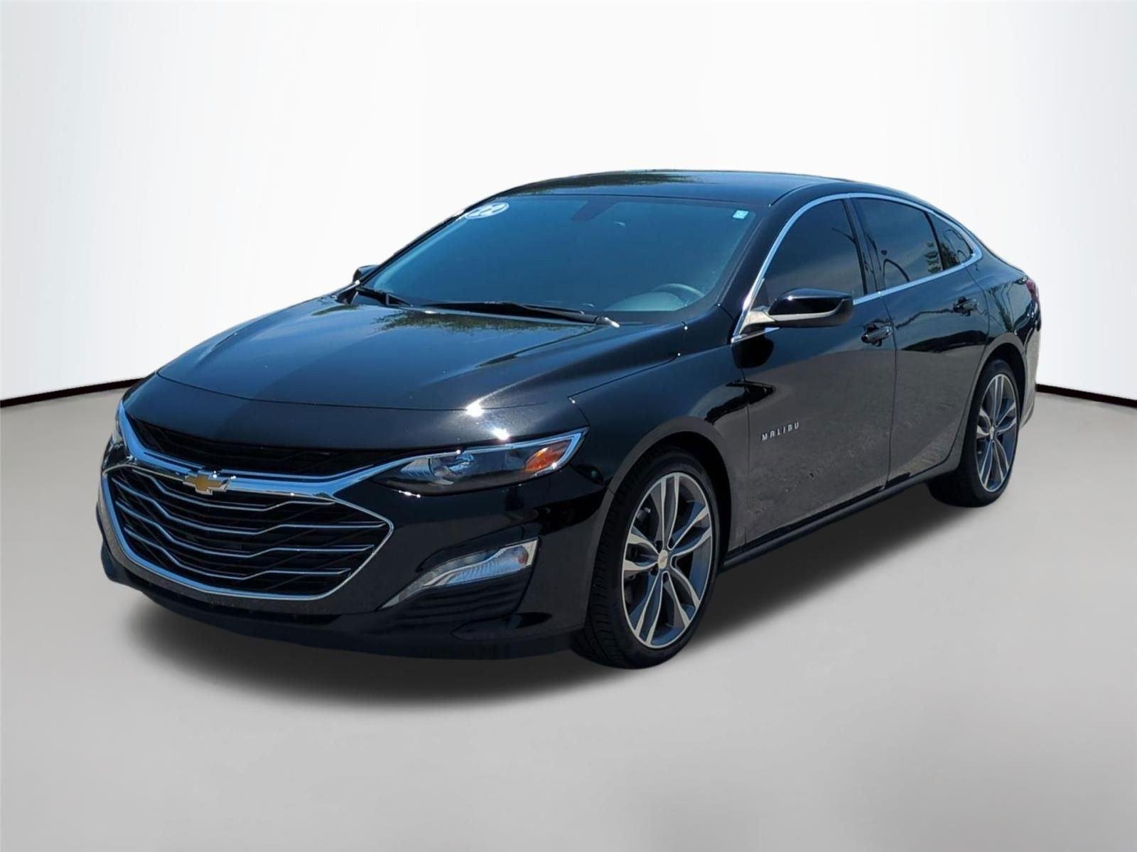 Used 2022 Mosaic Black Metallic Chevrolet LT image 1