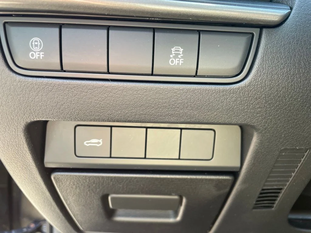 Used 2022 Machine Gray Mazda Select image 14