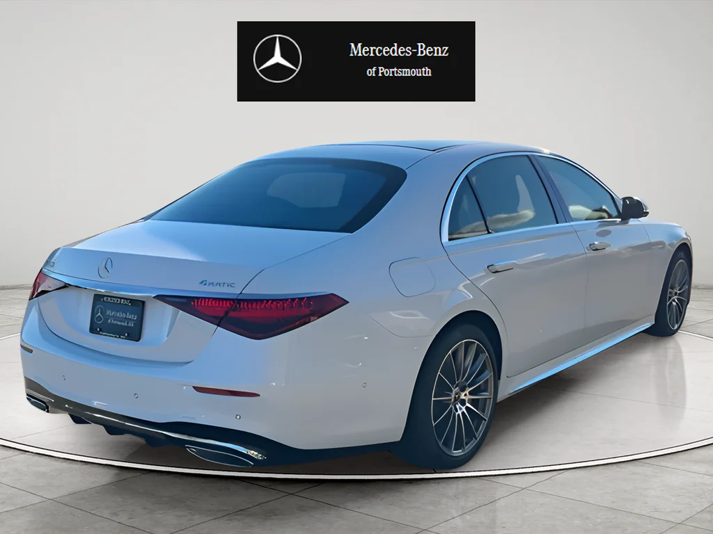 New 2026 MANUFAKTUR Moonlight White Metallic Mercedes-Benz S 580 image 8
