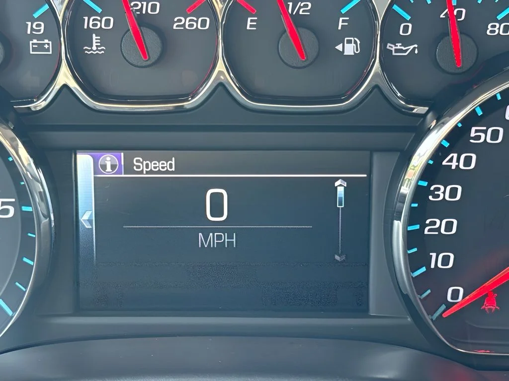 Used 2015 Red Chevrolet LT image 19