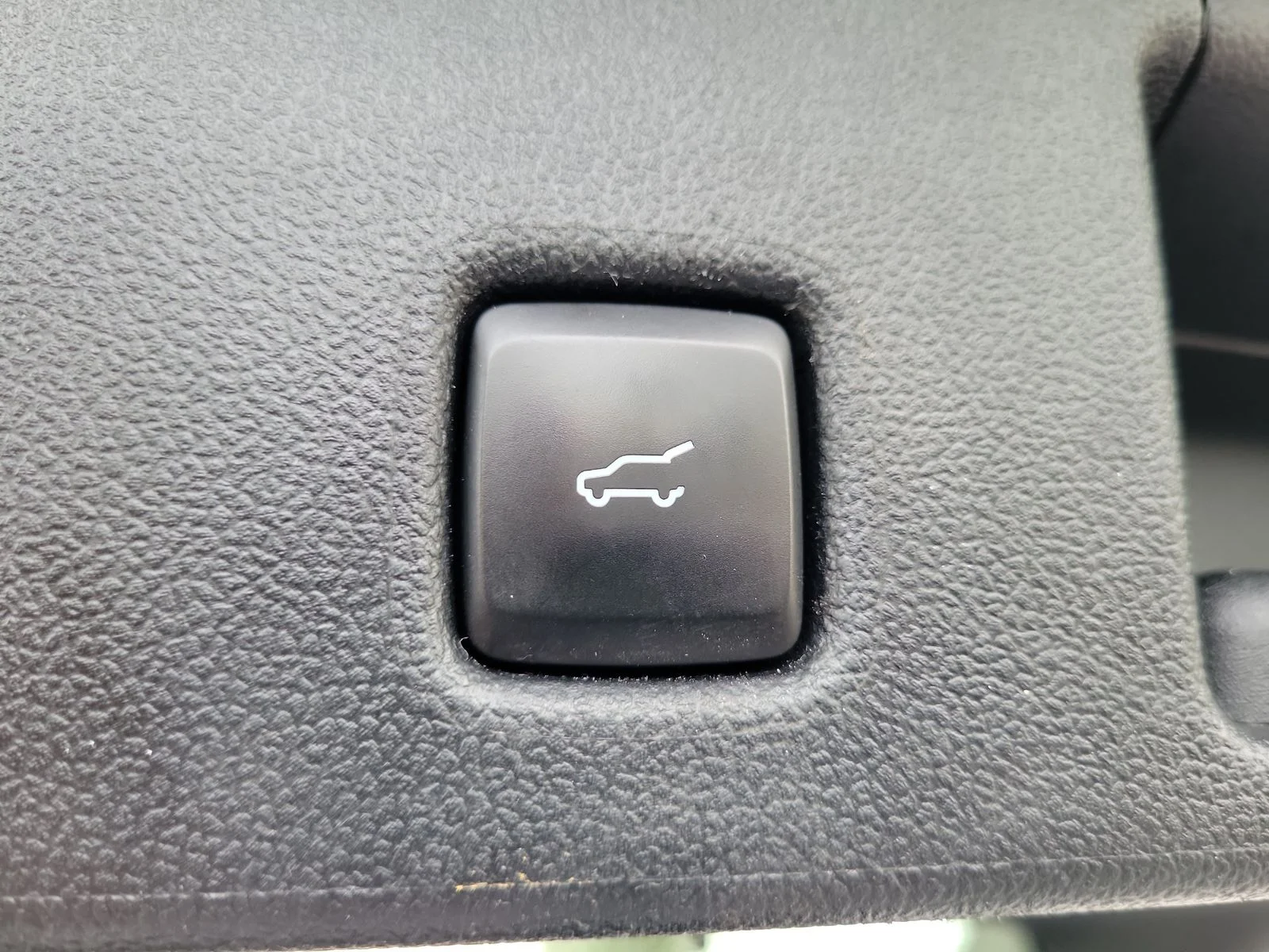 Certified Used 2024 Silver Ford ST-Line image 7