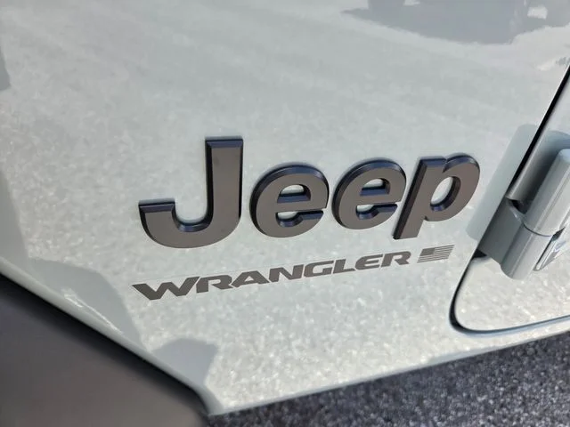 New 2026 Earl Clear-Coat Exterior Paint Jeep Sport S image 4