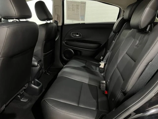 Used 2018 Black Honda EX-L image 20