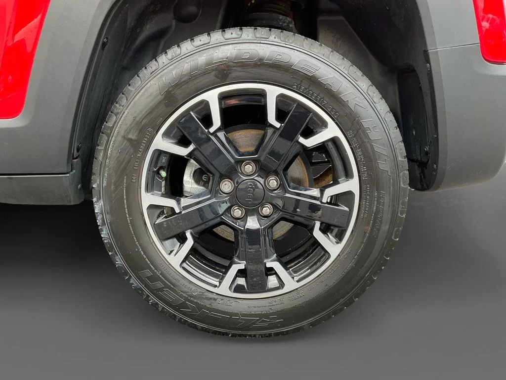 Used 2023 Red Jeep Trailhawk image 8