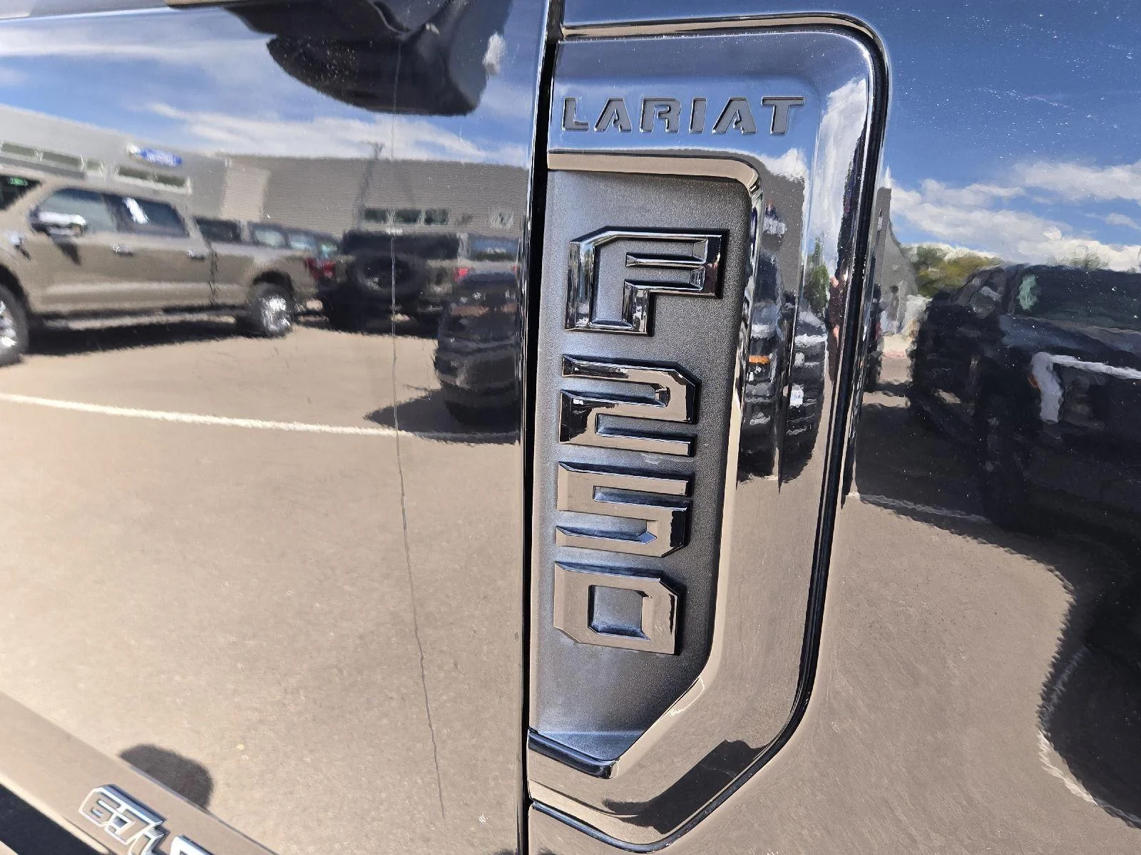 Used 2020 Agate Black Ford Lariat image 52