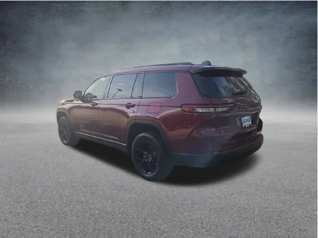 Used 2025 Red Jeep Altitude X image 5