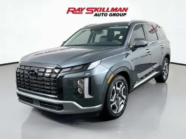 Used 2024 Gray Hyundai SEL image 3