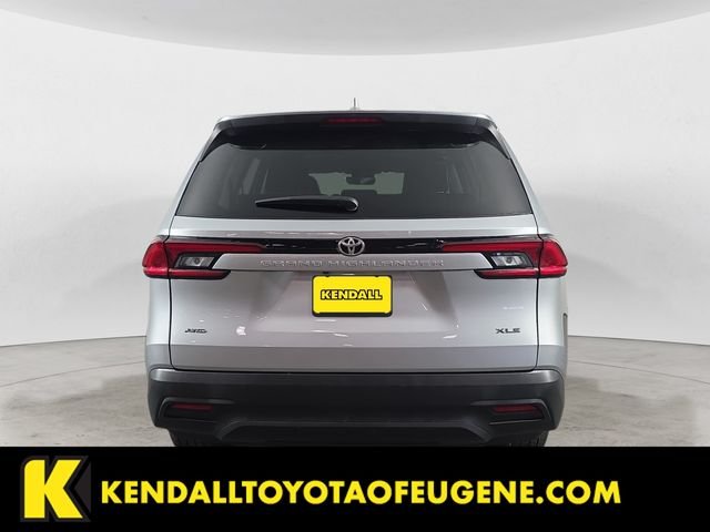 Used 2025 Silver Toyota XLE image 4