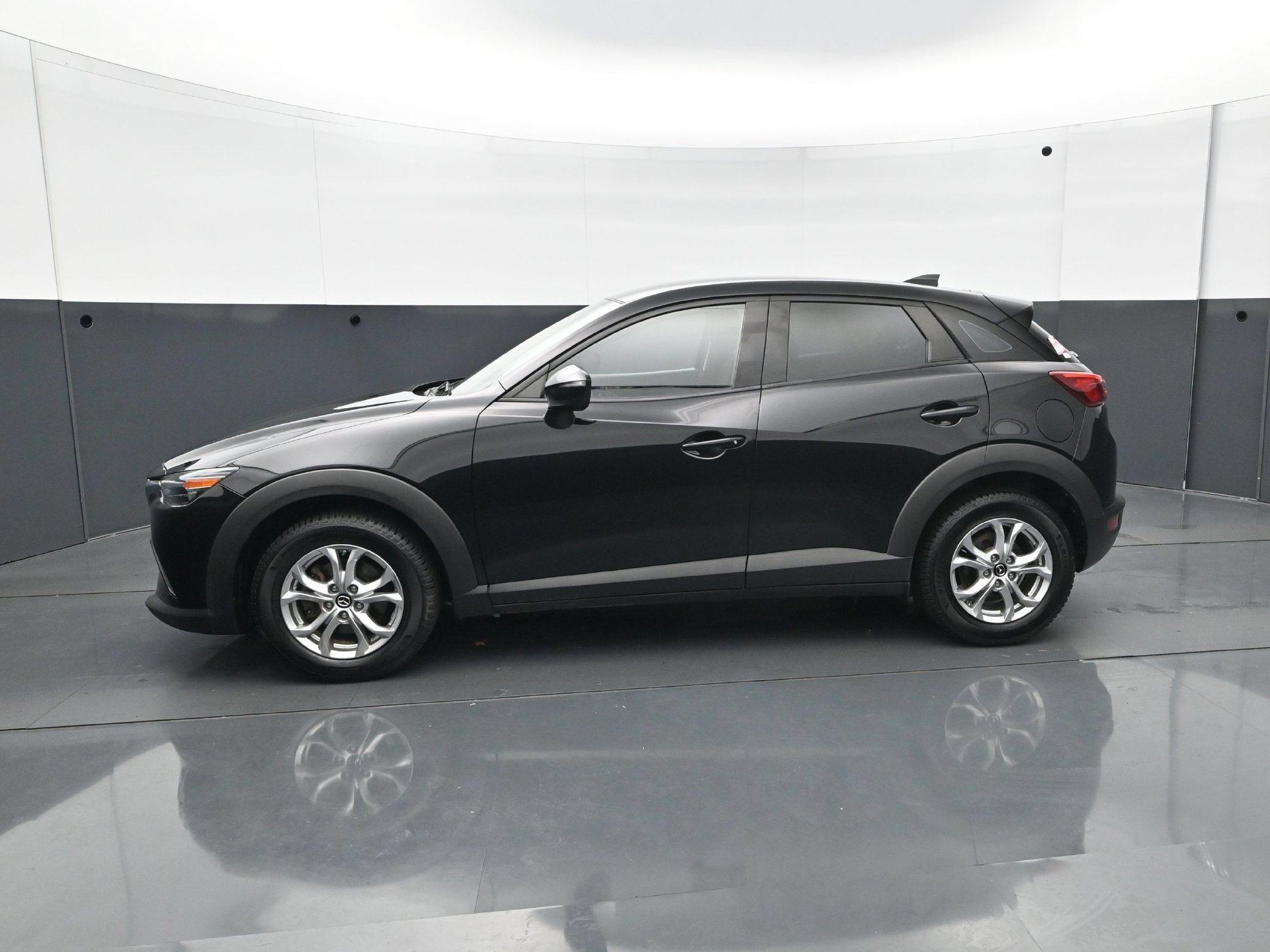 Used 2019 Jet Black Mica Mazda Sport image 4