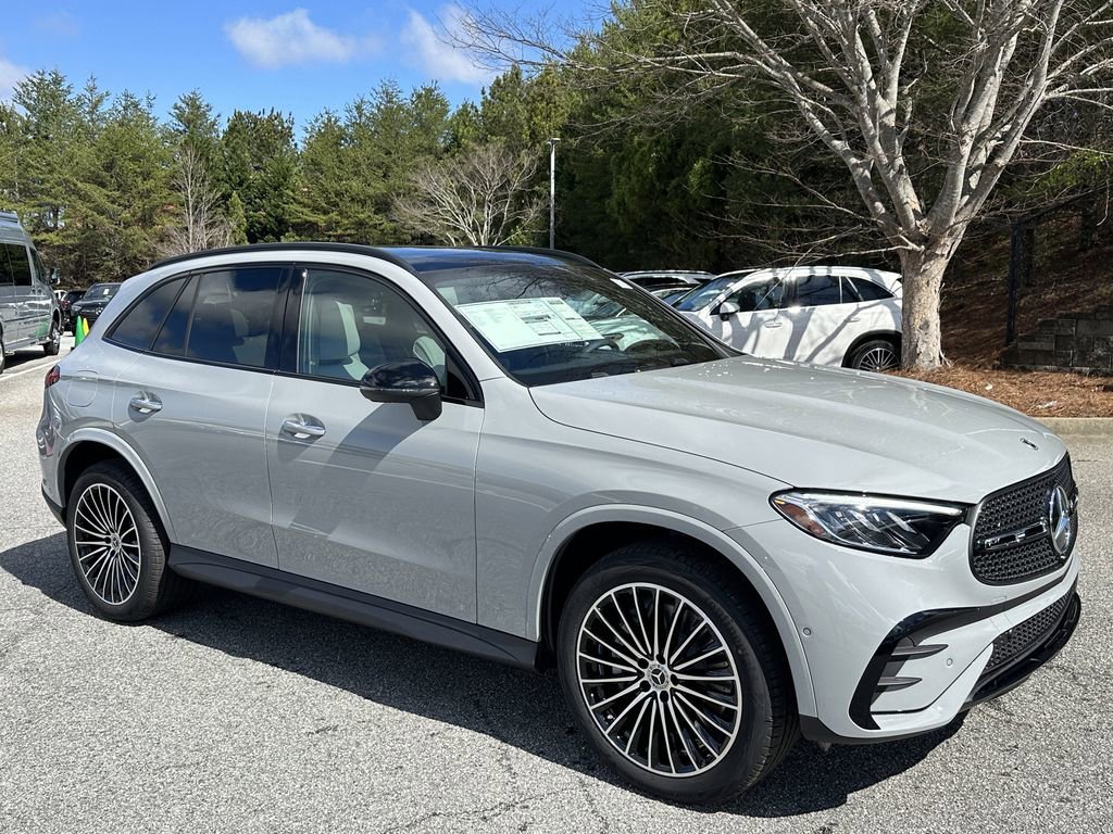 New 2026 MANUFAKTUR Alpine Grey Mercedes-Benz GLC 300 image 2