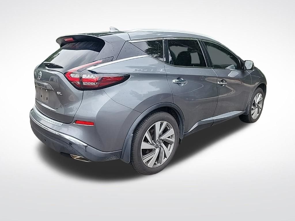 Used 2019 Gray Nissan SL image 4