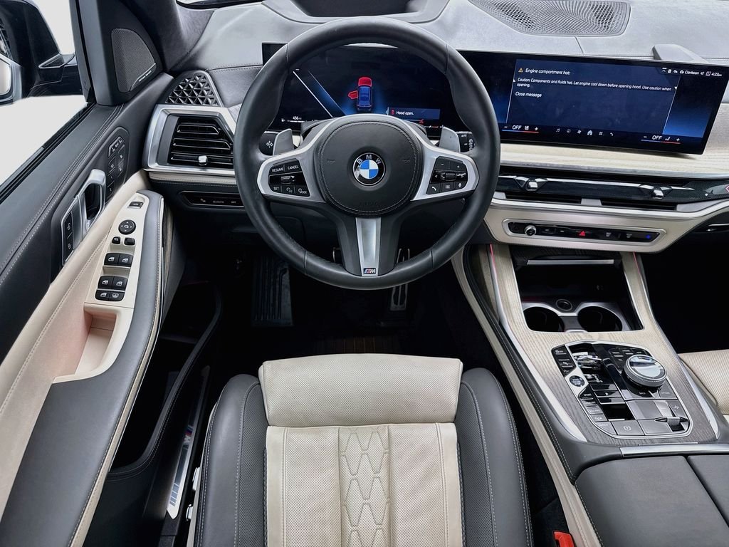 2026 BMW X7 40i - Photo 10