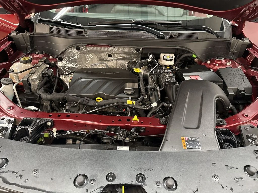 Used 2025 Crimson Chevrolet LT image 11