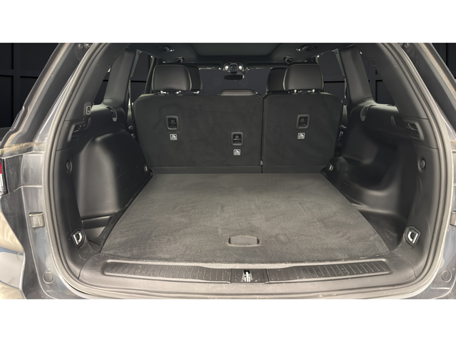 Used 2024 Baltic Gray Metallic Clearcoat Jeep Limited image 26