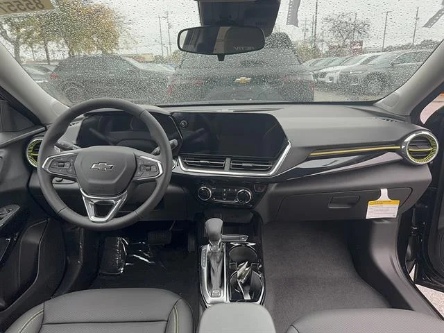 New 2026 Mosaic Black Metallic Chevrolet ACTIV image 12