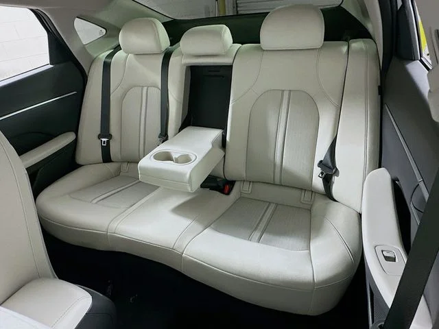 New 2026 Silver Hyundai SEL Sport image 11
