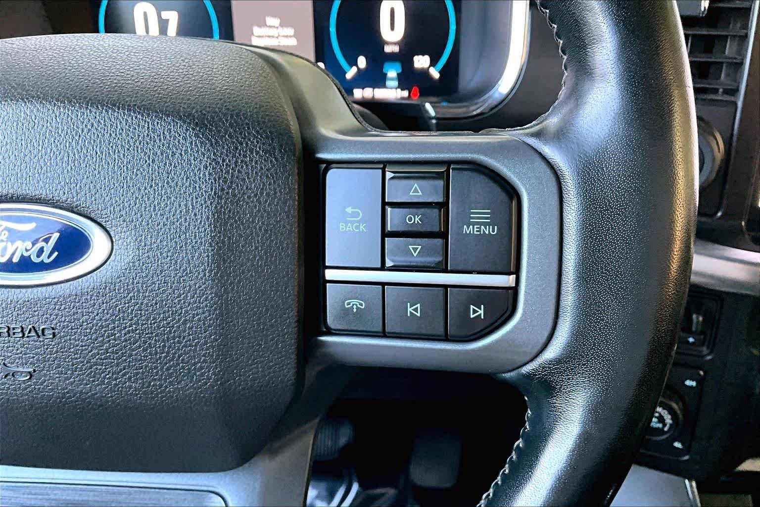 Used 2021 Agate Black Metallic Ford LARIAT image 24