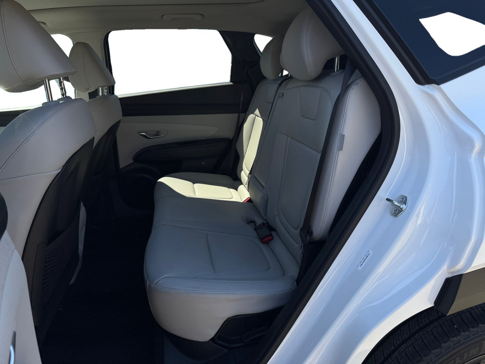 Certified Used 2025 Creamy White Pearl Hyundai Limited image 16