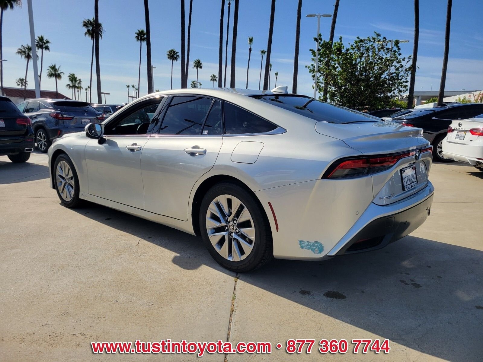 Certified Used 2024 Silver Toyota XLE image 5