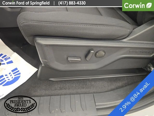 New 2026 Oxford White Ford XLT image 40