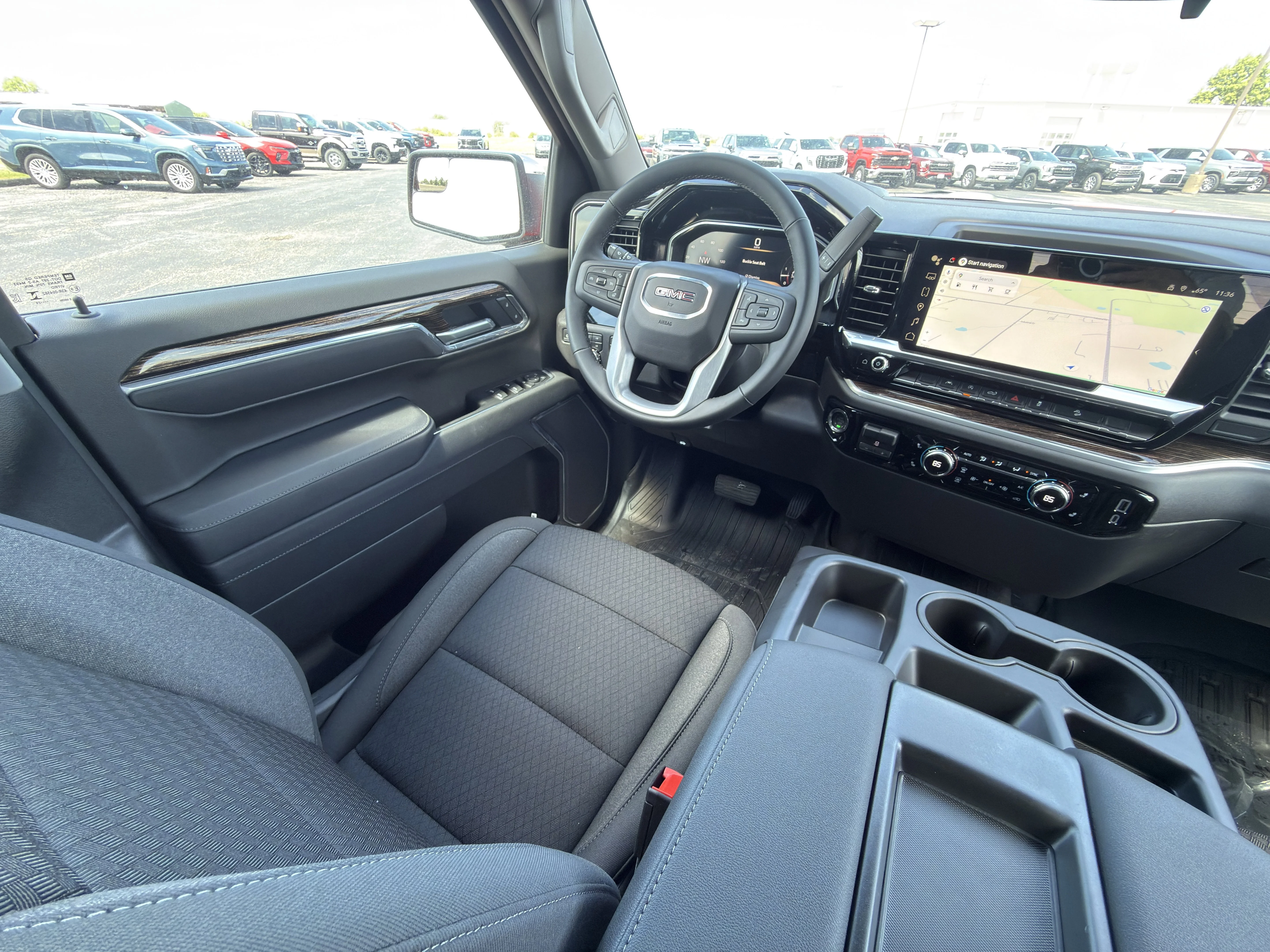 2026 GMC Sierra 1500 SLE - Photo 19