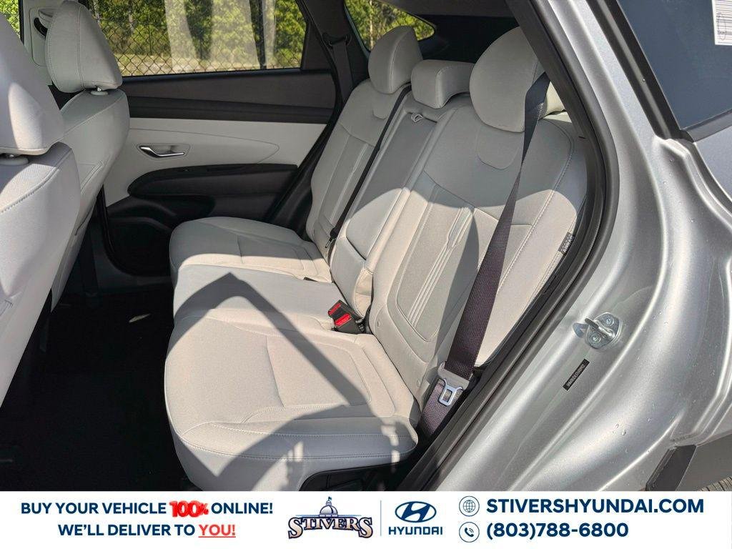 New 2026 Silver Hyundai SEL FWD image 21