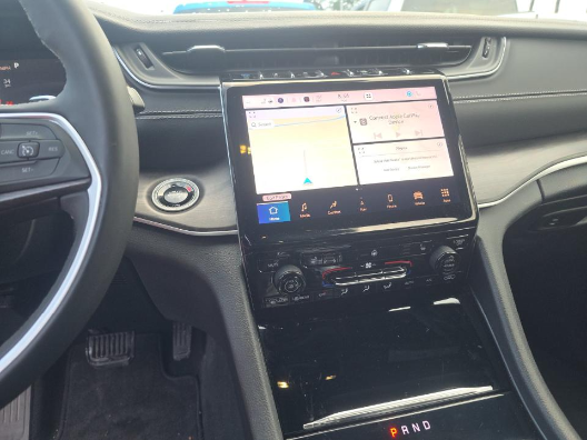 Used 2024 Gray Jeep 4xe image 7
