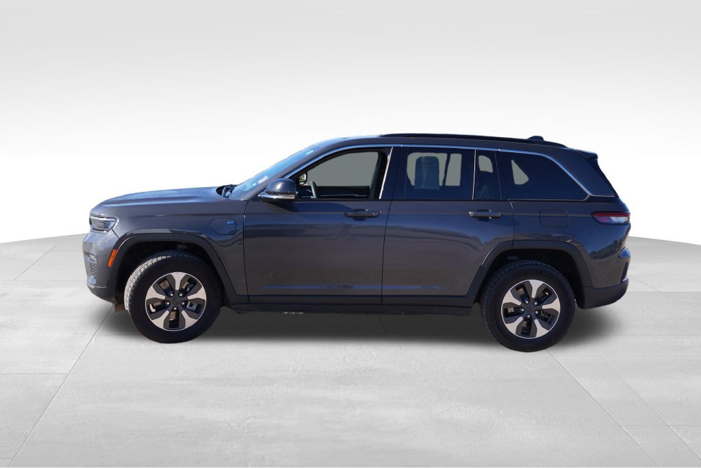 Used 2024 Gray Jeep 4xe image 9