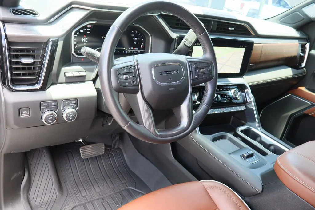 Used 2024 Silver GMC Denali Ultimate image 12