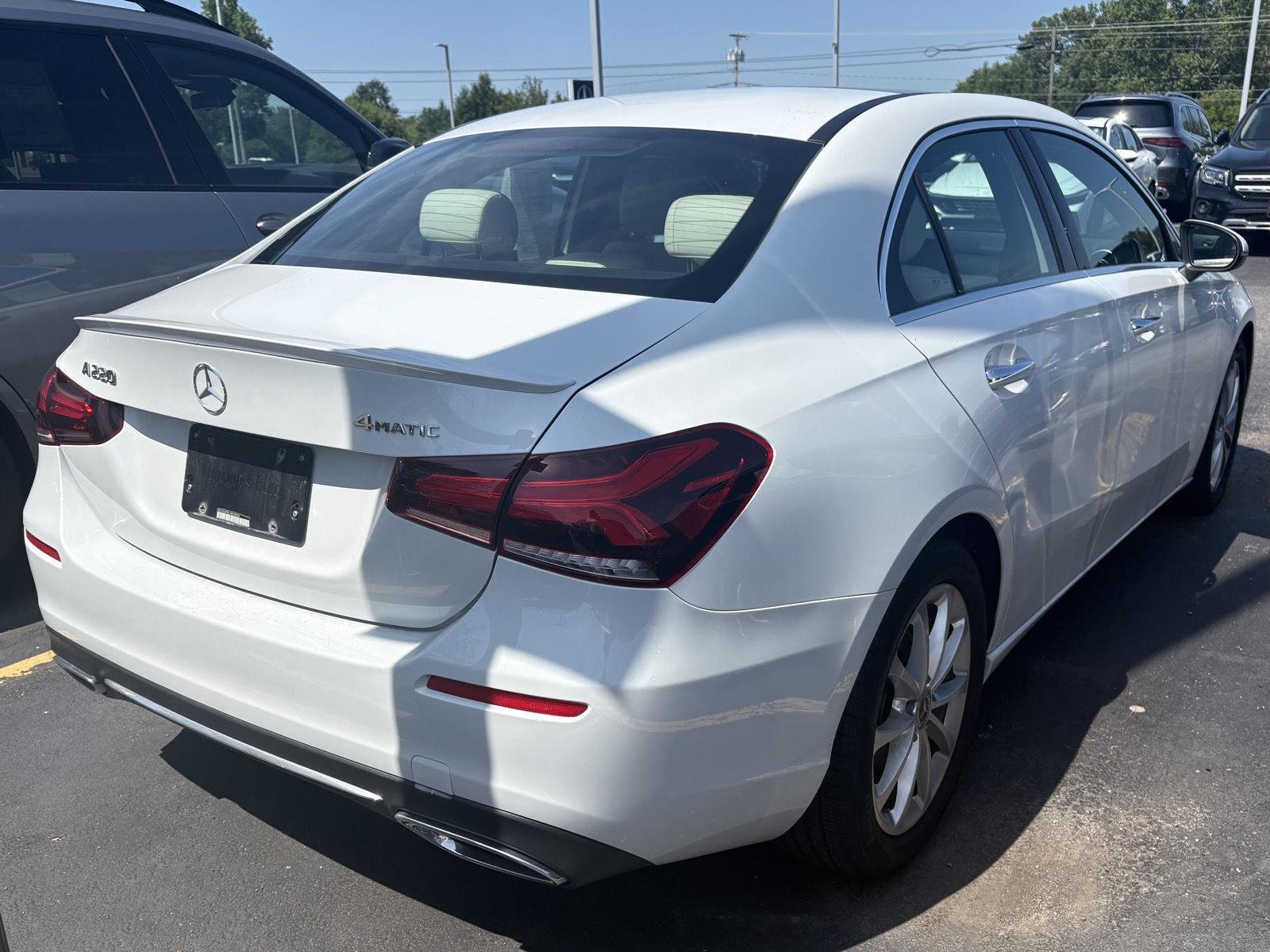 Used 2020 Digital White Pearl Metallic Mercedes-Benz A 220 image 5