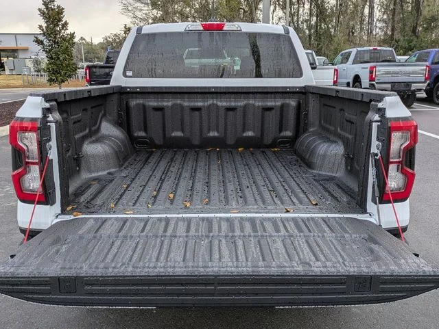 New 2026 Oxford White Ford XLT image 13