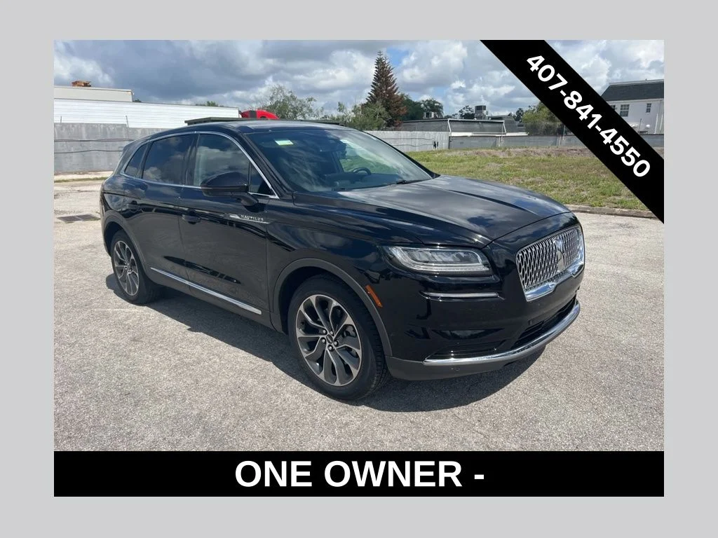 2023 Lincoln Nautilus Reserve AWD's photo