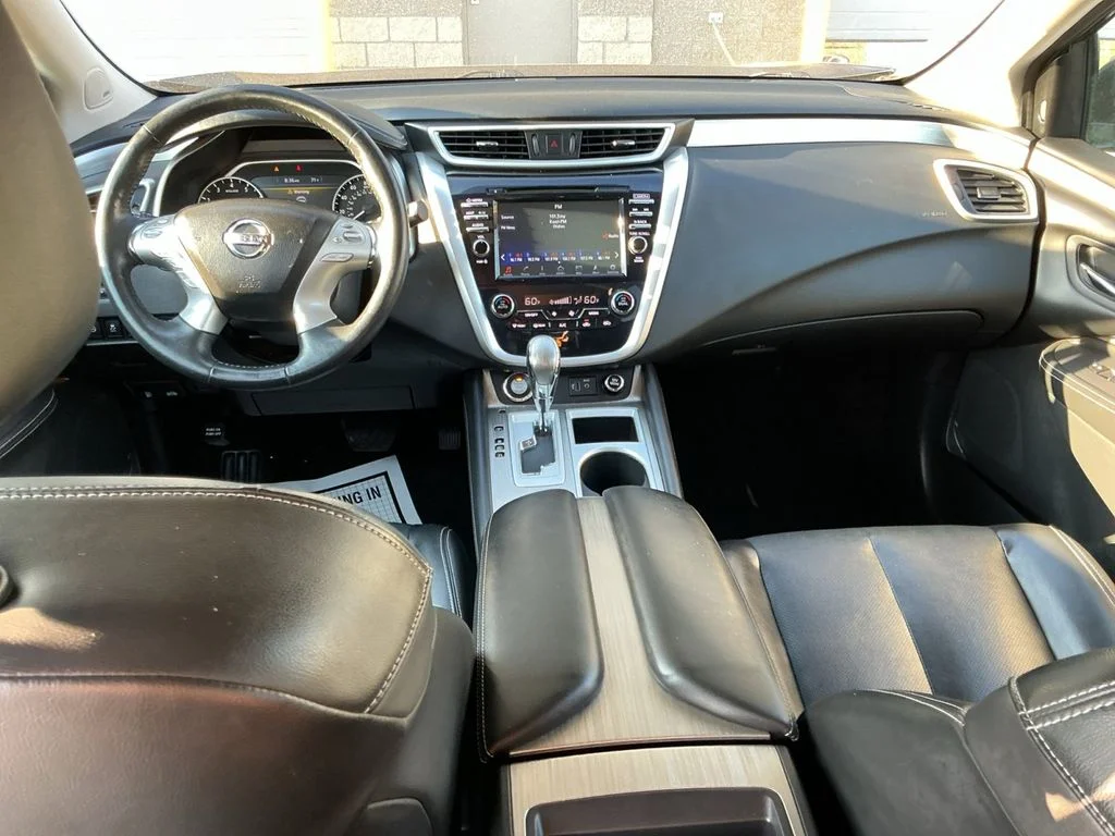 Used 2018 Blue Nissan SL image 27