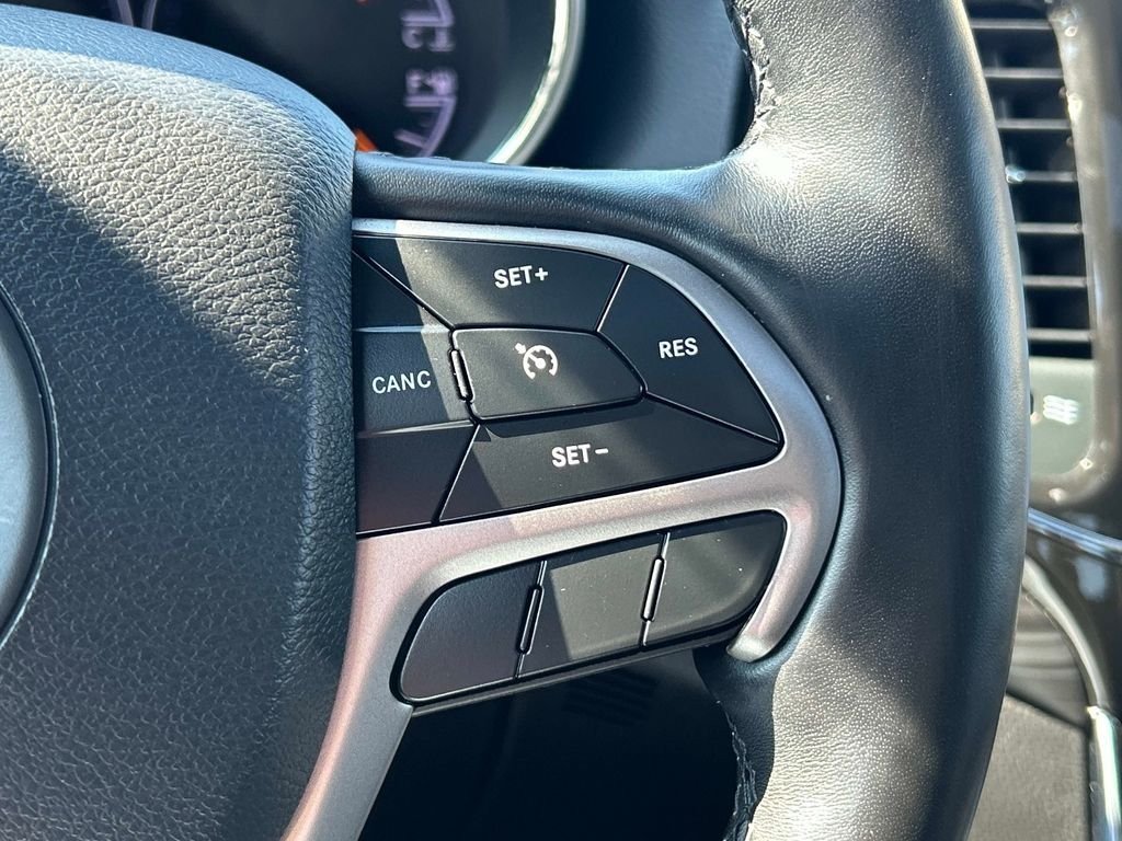 Used 2021 Black Jeep Laredo X image 21