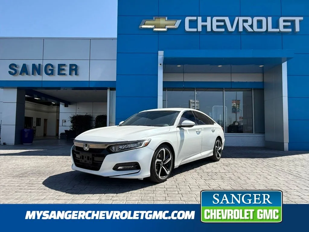 Used 2018 White Honda Sport image 1