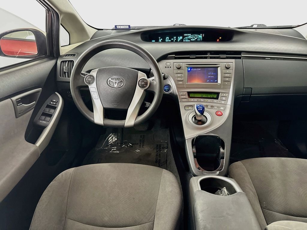 Used 2013 Barcelona Red Metallic Toyota Two image 19