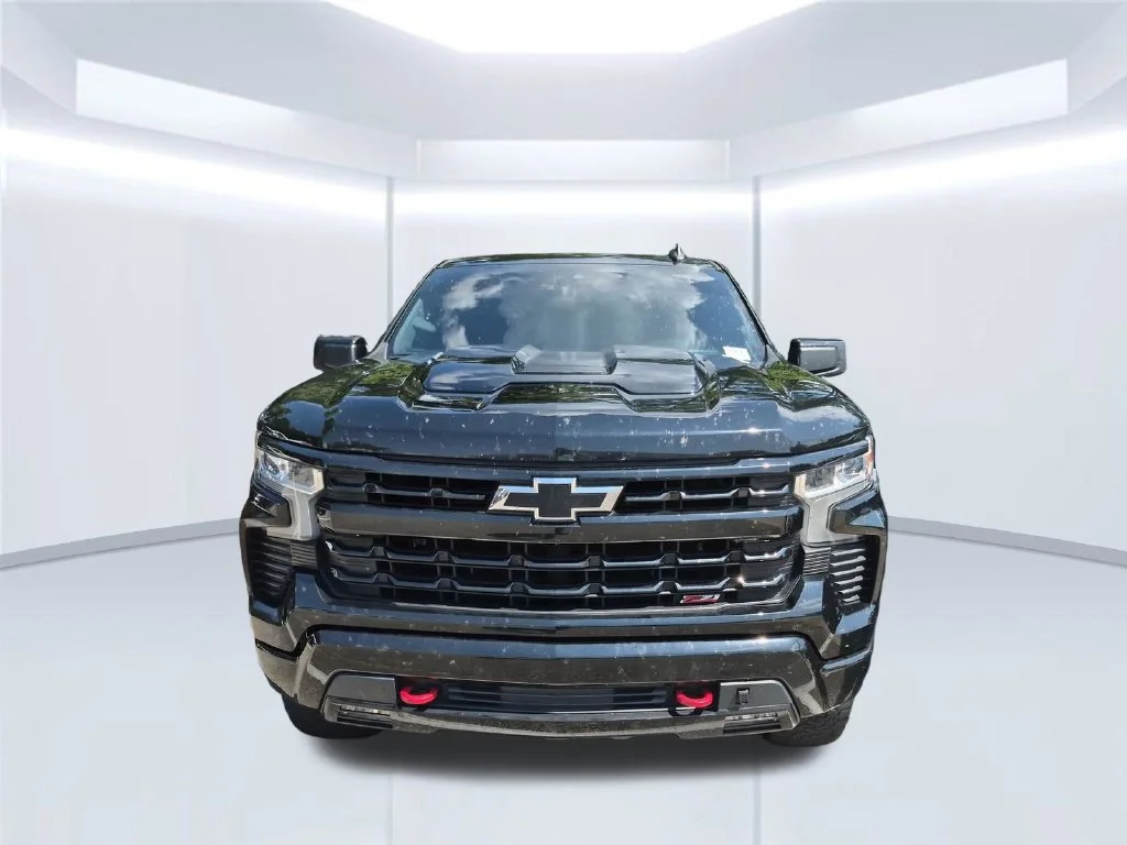 Used 2022 Black Chevrolet LT Trail Boss image 5